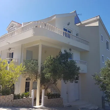 Apartments Vile Holiday *