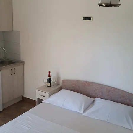 Apartments Beach Vile Holiday Zivogosce