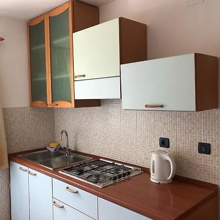 Apartment Apartments Beach Vile Holiday Zivogosce